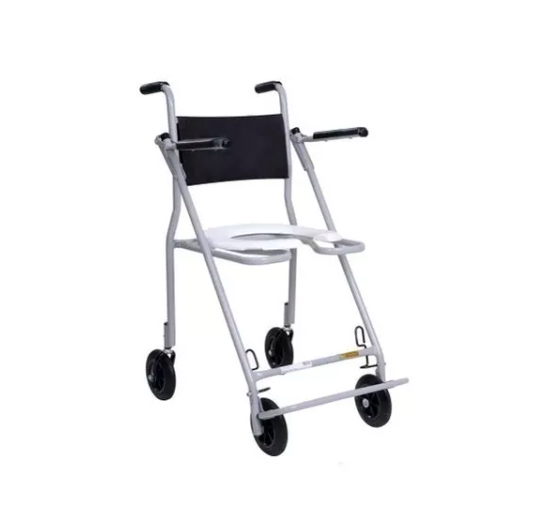 acessibilidade para cadeirantes - cadeira de banho compacta